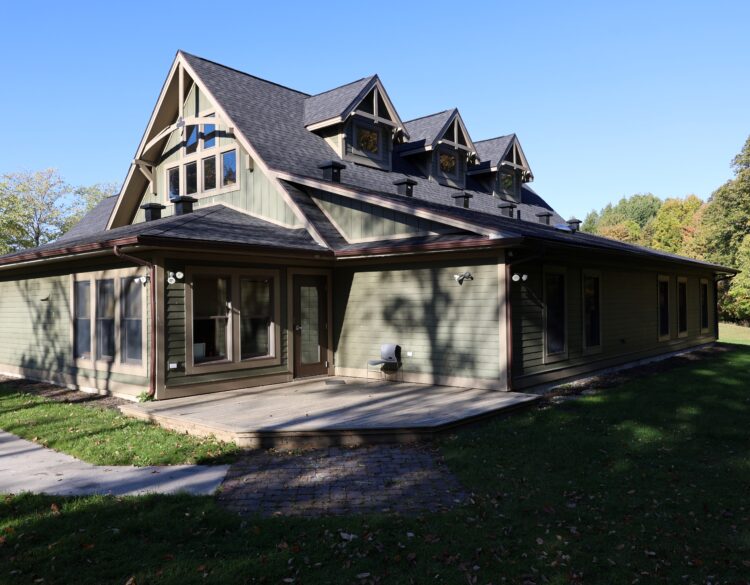 The exterior of the Adirondack Youth Lodge.